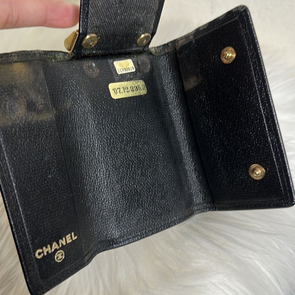 💯Authentic Chanel Caviar Short Wallet🍀 - Picture 15 of 17